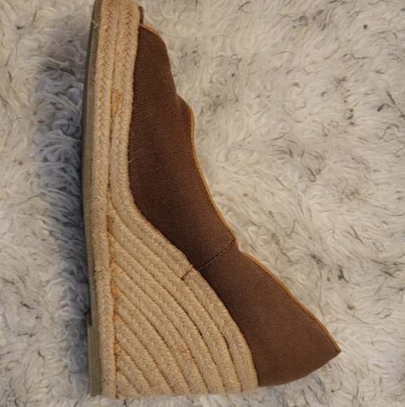 Charlotte Russe Wedges - Picture 8 of 8